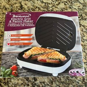 Brentwood Black Electric Grill & Panini Maker